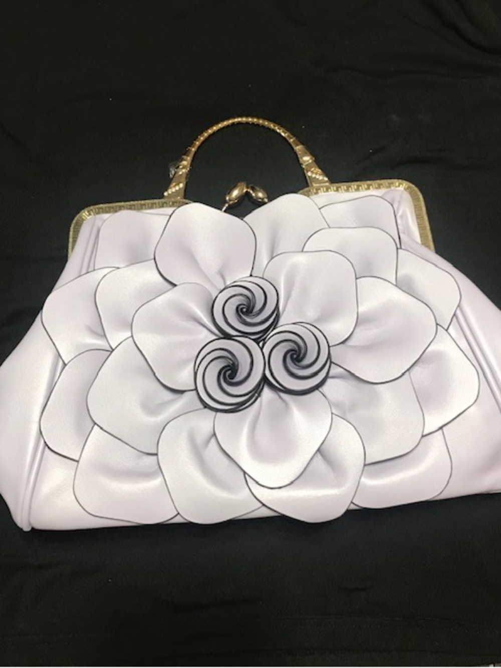 Elegant Lilac Floral Frame-Top Handbag